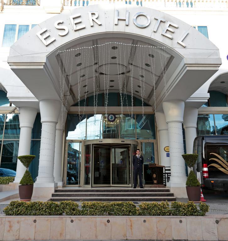 โรงแรมอีเซอพรีเมี่ยมแอนด์สปา บูยูกเชกเมเช ภายนอก รูปภาพ Entrance of the hotel