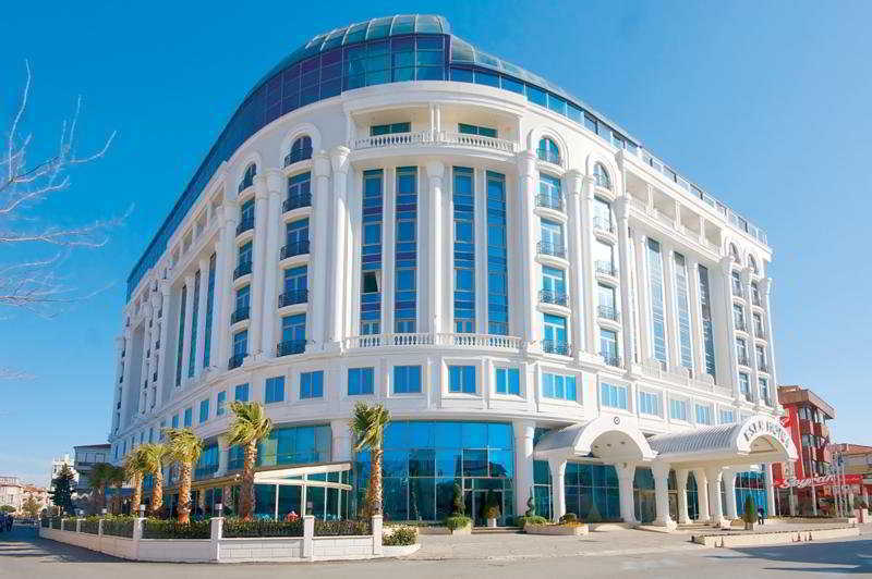 โรงแรมอีเซอพรีเมี่ยมแอนด์สปา บูยูกเชกเมเช ภายนอก รูปภาพ Sheraton Batumi